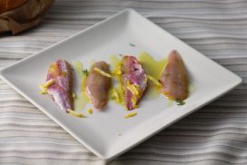 Triglie semimarinate con Timo e scorza di limone - Saluma Cesenatico